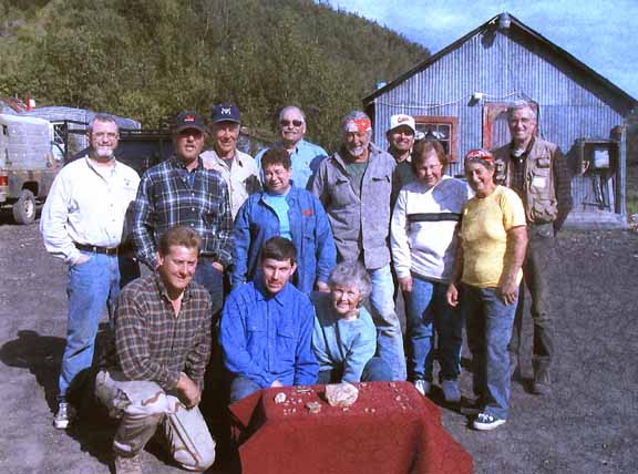 gcgroupone.jpg (42267 bytes)